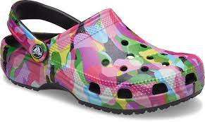 Crocs-classic-bubble-block-clog